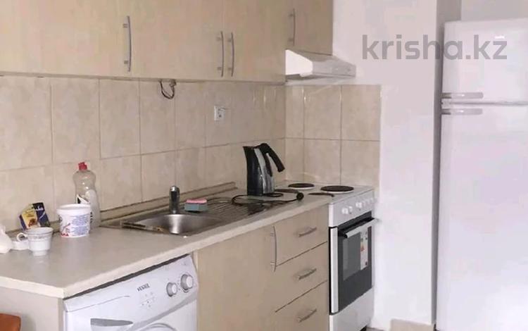 1-комнатная квартира · 45 м² · 5/9 этаж, мкр Аккент за 220 000 ₸ в Алматы, Алатауский р-н — фото 2