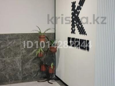 1-комнатная квартира · 47 м² · 7/10 этаж, мкр Юго-Восток, Шахтеров 73/1 за 30 млн ₸ в Караганде, Казыбек би р-н