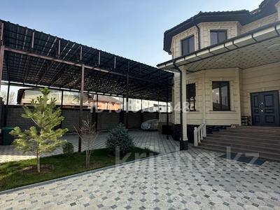 Отдельный дом · 5 комнат · 500 м² · 10 сот., мкр Карасу — Шаяхметова 1/14 за 250 млн 〒 в Алматы, Алатауский р-н