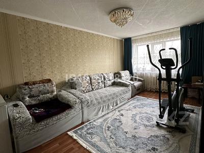 3-бөлмелі пәтер · 61 м² · 1/5 қабат, Абая 76, бағасы: 16 млн ₸ в Темиртау