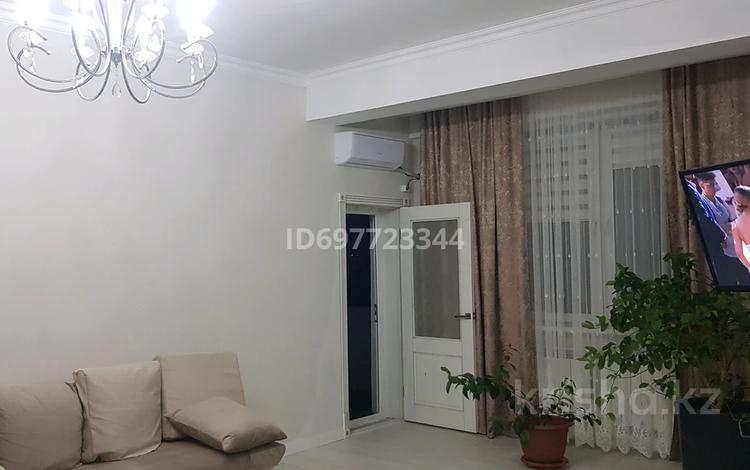 4-комнатная квартира · 175 м² · 2/3 этаж, 1В мкр 62 за 500 000 〒 в Актау — фото 2