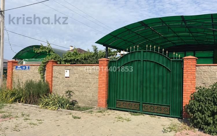 Жеке үй · 10 бөлме · 245 м² · 10 жүзд., Алтын орда ш/а., Мкр. Алтын орда, ул. Ануар Алимжанова, бағасы: 170 млн ₸ в Актобе, мкр. Алтын орда — фото 10