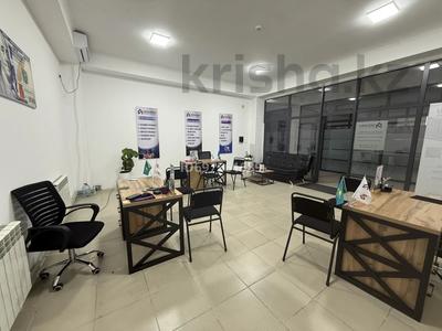 Офисы, образование, конференц-залы, кабинеты и рабочие места, студии · 25 м² за 192 500 〒 в Шымкенте, Туран р-н