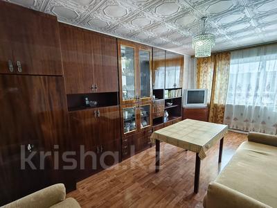 2-комнатная квартира · 47 м² · 3/5 этаж, Майкудук, Майкудук, 13й микрорайон за 8 млн 〒 в Караганде, Алихана Бокейханова р-н