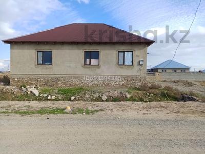 Отдельный дом · 4 комнаты · 150 м² · 10 сот., мкр Бектобе, Киелі бұлақ 10 — Старый обездной за 22 млн 〒 в Таразе