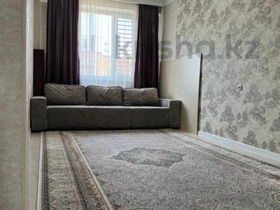 3-комнатная квартира, 100 м², 3/10 этаж, мкр Аксай-4 за 60 млн 〒 в Алматы, Ауэзовский р-н