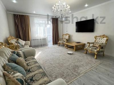 5-бөлмелі пәтер · 199.3 м² · 1/3 қабат, Рыскулбекова 51, бағасы: 55 млн ₸ в Западно-Казахстанской обл.