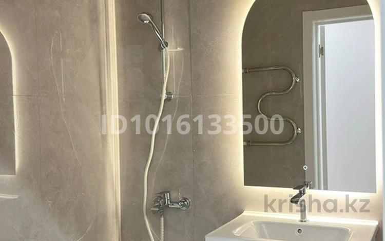1-комнатная квартира · 45 м² · 1/5 этаж, мкр. Алтын орда 11А корпус 2 за 200 000 ₸ в Актобе — фото 2