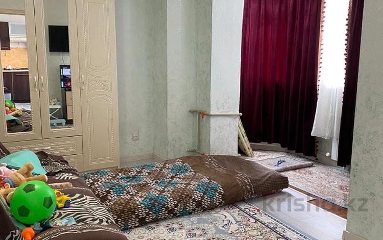 1-комнатная квартира, 44 м², 4/9 этаж, мкр Мамыр-4, шаляпина за 26.5 млн 〒 в Алматы, Ауэзовский р-н — фото 2