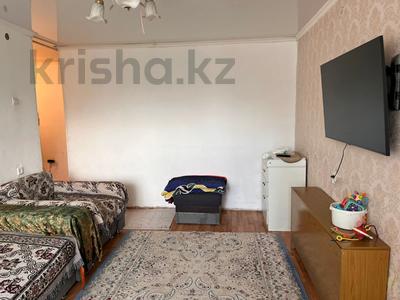 3-комнатная квартира · 64 м² · 5/5 этаж, Козбагарова 7 за ~ 22.4 млн 〒 в Семее