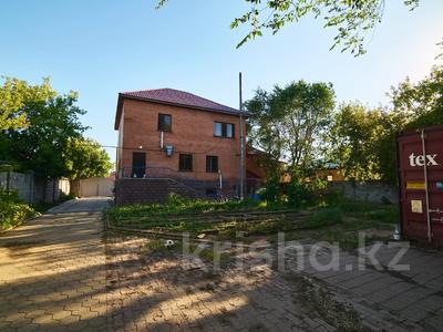 Отдельный дом · 4 комнаты · 390 м² · 10 сот., Турлыбаева за 110 млн ₸ в Астане, Сарыарка р-н