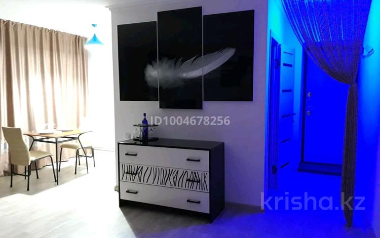 1-комнатная квартира · 32 м² · 1/5 этаж, Толеби 51 за 8 000 ₸ в Кентау — фото 2