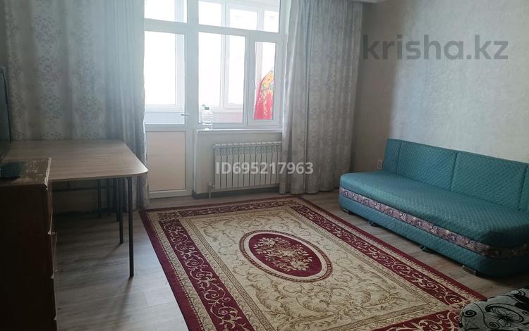 2-комнатная квартира · 68 м² · 4/9 этаж, Раимбека 183 за 250 000 ₸ в  — фото 2