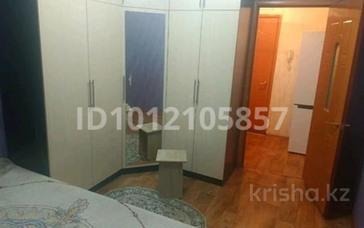 2-бөлмелі пәтер · 51.6 м² · 4/9 қабат, 15-й мкр. 26/3, бағасы: 11 млн ₸ в Караганде — фото 14