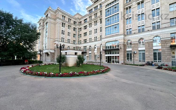 5-бөлмелі пәтер · 210 м² · 3/7 қабат, Амман 2-6, бағасы: 2 млн ₸ в Астане, Алматы р-н — фото 2