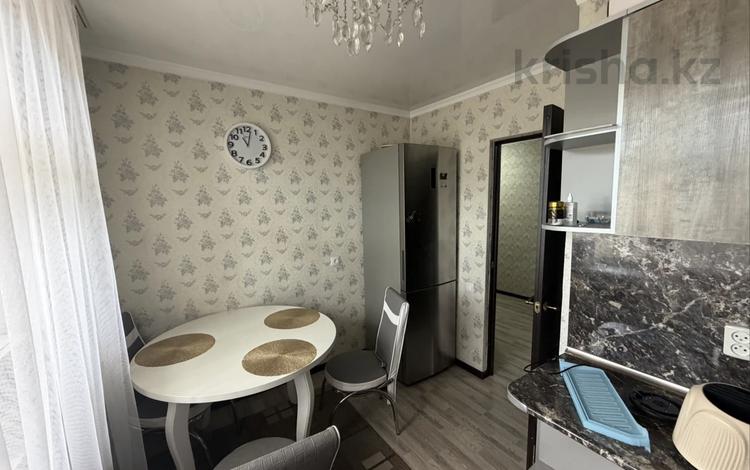 2-комнатная квартира · 52 м² · 3/5 этаж, Жансугурова 192 за 200 000 ₸ в Талдыкоргане — фото 2