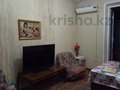 2-бөлмелі пәтер · 60 м² · 2 қабат, улица Алимкулова 30 — Рынок АКБАР, бағасы: 13 млн ₸ в Шымкенте, Аль-Фарабийский р-н
