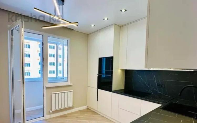 2-комнатная квартира · 64 м² · 8/12 этаж, Сатпаева 90 — Туркебаева за 56 млн 〒 в Алматы, Бостандыкский р-н — фото 2