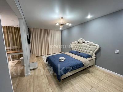 1-комнатная квартира · 34 м² · 3/5 этаж, Момышулы 11 за 15 000 〒 в Жезказгане