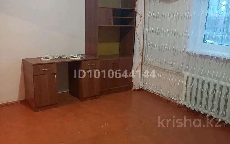 3-бөлмелі пәтер · 60 м² · 1/2 қабат, Шокая 47, бағасы: 8 млн ₸ в Кентау — фото 9