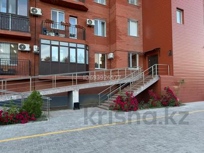 2-бөлмелі пәтер · 59 м² · 5/7 қабат, Жансугурова 6, бағасы: 280 000 〒 в Атырау