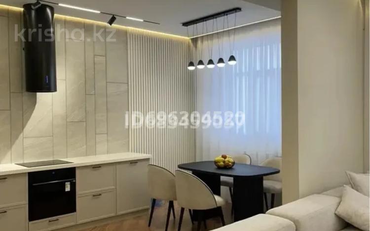3-комнатная квартира · 110 м² · 2/15 этаж, 17-й мкр, ​17-й микрорайон 6 за 72 млн ₸ в Актау — фото 2