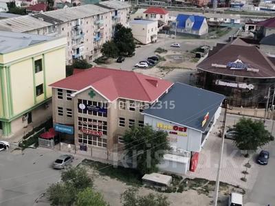 Кеңселер, дүкендер мен бутиктер, қоғамдық тамақтану орны, сұлулық салондары, монша, қонақ үй және демалыс орындары, медорталықтар мен дәріханалар, білім орталықтары, ойын-сауық · 1200 м², бағасы: 270 млн ₸ в Атырау