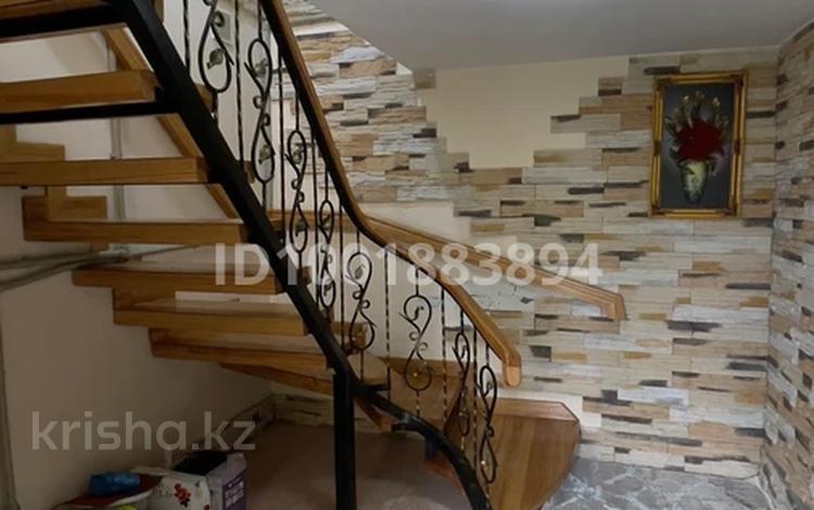 Жеке үй · 10 бөлме · 250 м² · 12 жүзд., Жеңіс 123, бағасы: 55 млн ₸ в  — фото 2