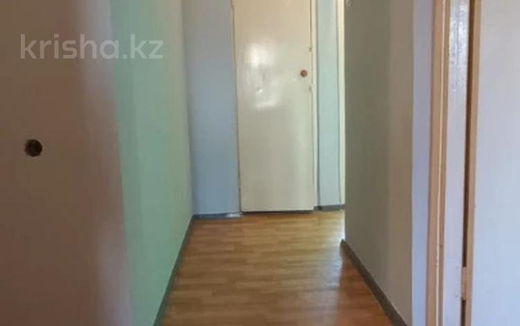 2-комнатная квартира, 62.5 м², 2/5 этаж, мкр Аксай-5 — Момышулы - Жубанова за 35 млн 〒 в Алматы, Ауэзовский р-н — фото 6