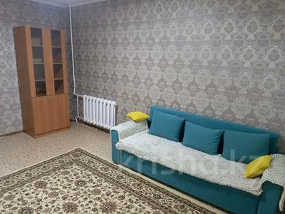 2-бөлмелі пәтер · 54 м² · 2/4 қабат, Ухабова 6 — Северный, бағасы: 150 000 〒 в Петропавловске