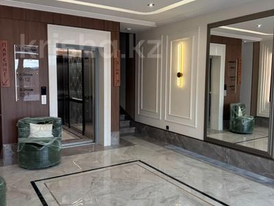 3-бөлмелі пәтер · 130 м² · 3/3 қабат, Кенесары хана 43/7 БЕЗ КОМИССИИ, бағасы: ~ 165.9 млн ₸ в Алматы, Наурызбайский р-н