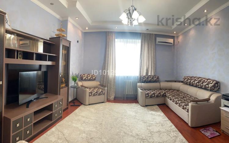 2-бөлмелі пәтер · 74 м² · 4/5 қабат, мкр Ардагер, ул. Халел Досмухамедов 93, бағасы: 25 млн ₸ в Атырау — фото 3