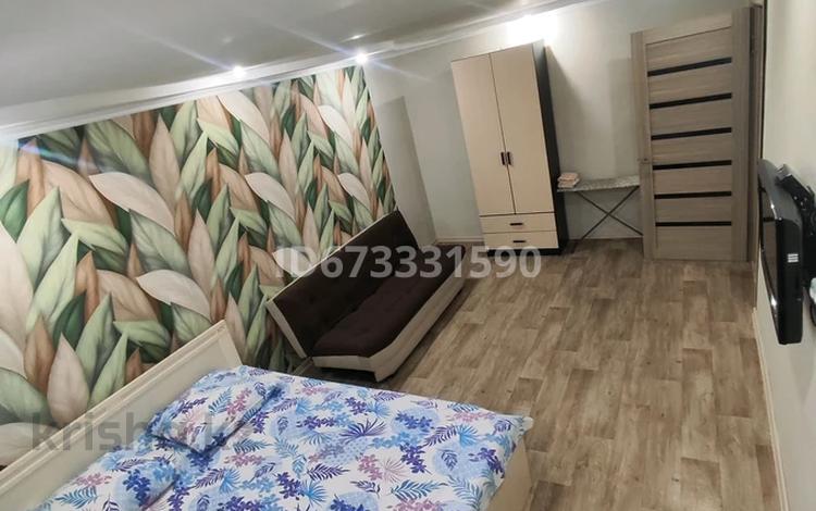 1-комнатная квартира · 35 м² · 2/5 этаж, Толстого 129 — Айтиева за 9 000 ₸ в Уральске — фото 18