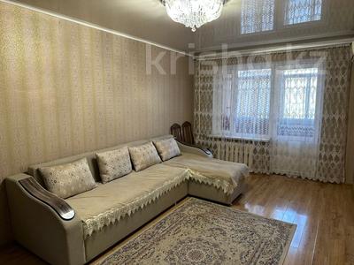 2-комнатная квартира, 46 м², 2/5 этаж помесячно, мкр №9 21 за 260 000 〒 в Алматы, Ауэзовский р-н