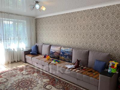 2-комнатная квартира, 45 м², 2/4 этаж, мкр №6 12 за 26 млн 〒 в Алматы, Ауэзовский р-н