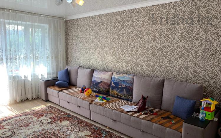 2-комнатная квартира, 45 м², 2/4 этаж, мкр №6 12 за 26 млн 〒 в Алматы, Ауэзовский р-н — фото 16