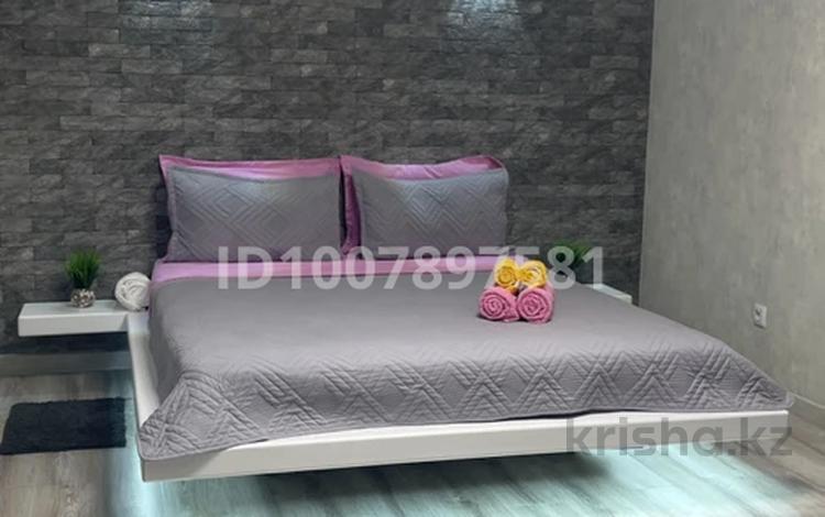 1-бөлмелі пәтер · 30 м² · 1/5 қабат, Жаңа қала ш/а., Мкр Новый Город ,Гоголя 50/1 — Напротив Боулинга, бағасы: 13 000 ₸ в Караганде, Казыбек би р-н — фото 2