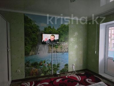 1-комнатная квартира · 40 м² · 1/5 этаж, Райымбек 59б за 135 000 〒 в Талдыкоргане, Каратал