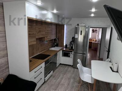 4-комнатная квартира · 110 м² · 1/4 этаж, токсан Би за 65.5 млн 〒 в Петропавловске