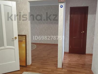 2-комнатная квартира, 52.1 м², 4/5 этаж, мкр Северо-Восток 13 за 18 млн 〒 в Уральске, мкр Северо-Восток