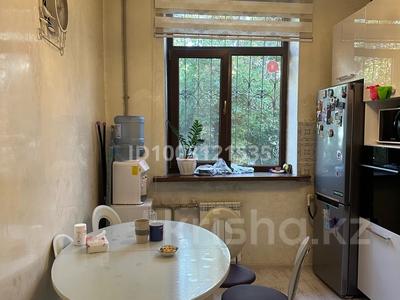 2-бөлмелі пәтер · 51 м² · 2/3 қабат, Наурызбай батыра 47 — Айтеке би, бағасы: 55 млн ₸ в Алматы, Алмалинский р-н
