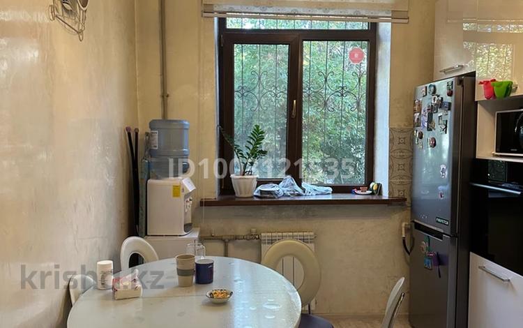 2-бөлмелі пәтер · 51 м² · 2/3 қабат, Наурызбай батыра 47 — Айтеке би, бағасы: 55 млн ₸ в Алматы, Алмалинский р-н — фото 2