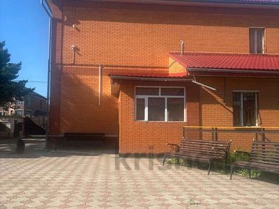 Отдельный дом · 8 комнат · 500 м² · 20 сот., Уалиханова за 225 млн 〒 в Косшы