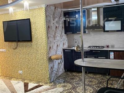 1-бөлмелі пәтер · 40 м² · 2/5 қабат, Шакарима 35 — Дулатова, бағасы: 180 000 ₸ в Семее