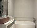3-бөлмелі пәтер · 120 м², Кабанбай батыра 7 — Центральный парк, бағасы: 110 млн ₸ в Астане, Нура р-н — фото 29