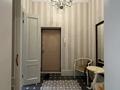 3-бөлмелі пәтер · 120 м², Кабанбай батыра 7 — Центральный парк, бағасы: 110 млн ₸ в Астане, Нура р-н — фото 44