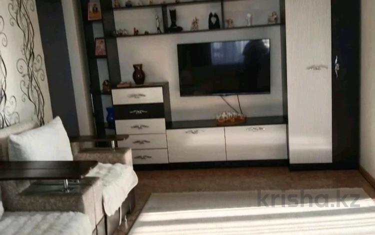 4-бөлмелі пәтер · 63 м² · 5/5 қабат, гашека, бағасы: 18.4 млн ₸ в Петропавловске — фото 2