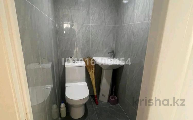 3-комнатная квартира · 75 м² · 8/12 этаж, Кошкарбаева 39в/1 за 250 000 ₸ в  — фото 2