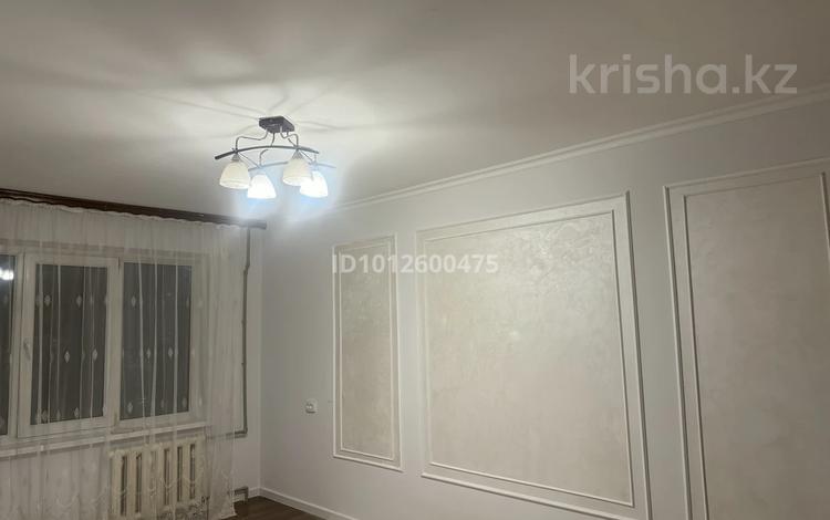 2-бөлмелі пәтер · 43 м² · 1/5 қабат, мкр Аксай-2, Ақсай-2 ш/а. 2/1, бағасы: 32 млн ₸ в Алматы, Ауэзовский р-н — фото 2