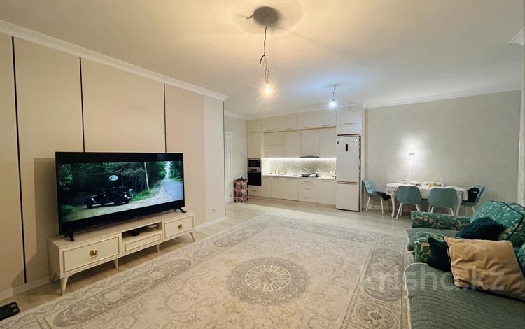 3-бөлмелі пәтер · 102.6 м² · 13/16 қабат, Абая 150/230, бағасы: 80 млн ₸ в Алматы, Бостандыкский р-н — фото 3